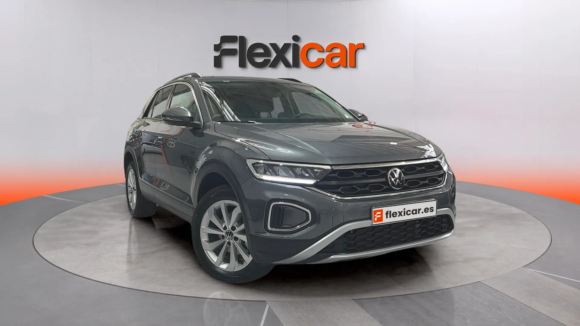 Volkswagen T-Roc "más" 1.5 TSI DSG