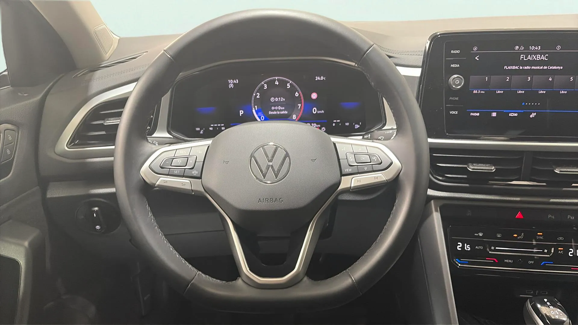 Volkswagen T-Roc "más" 1.5 TSI DSG - foto 11