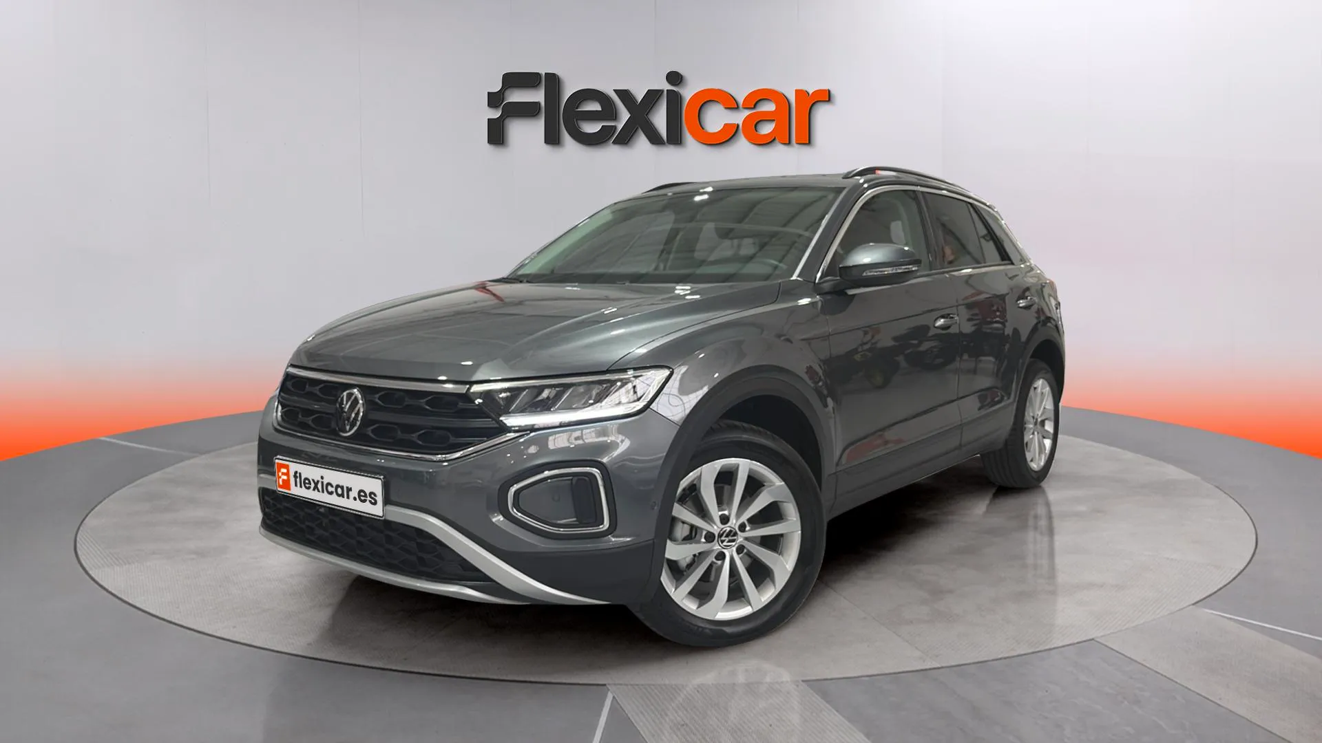 Volkswagen T-Roc "más" 1.5 TSI DSG - foto 6