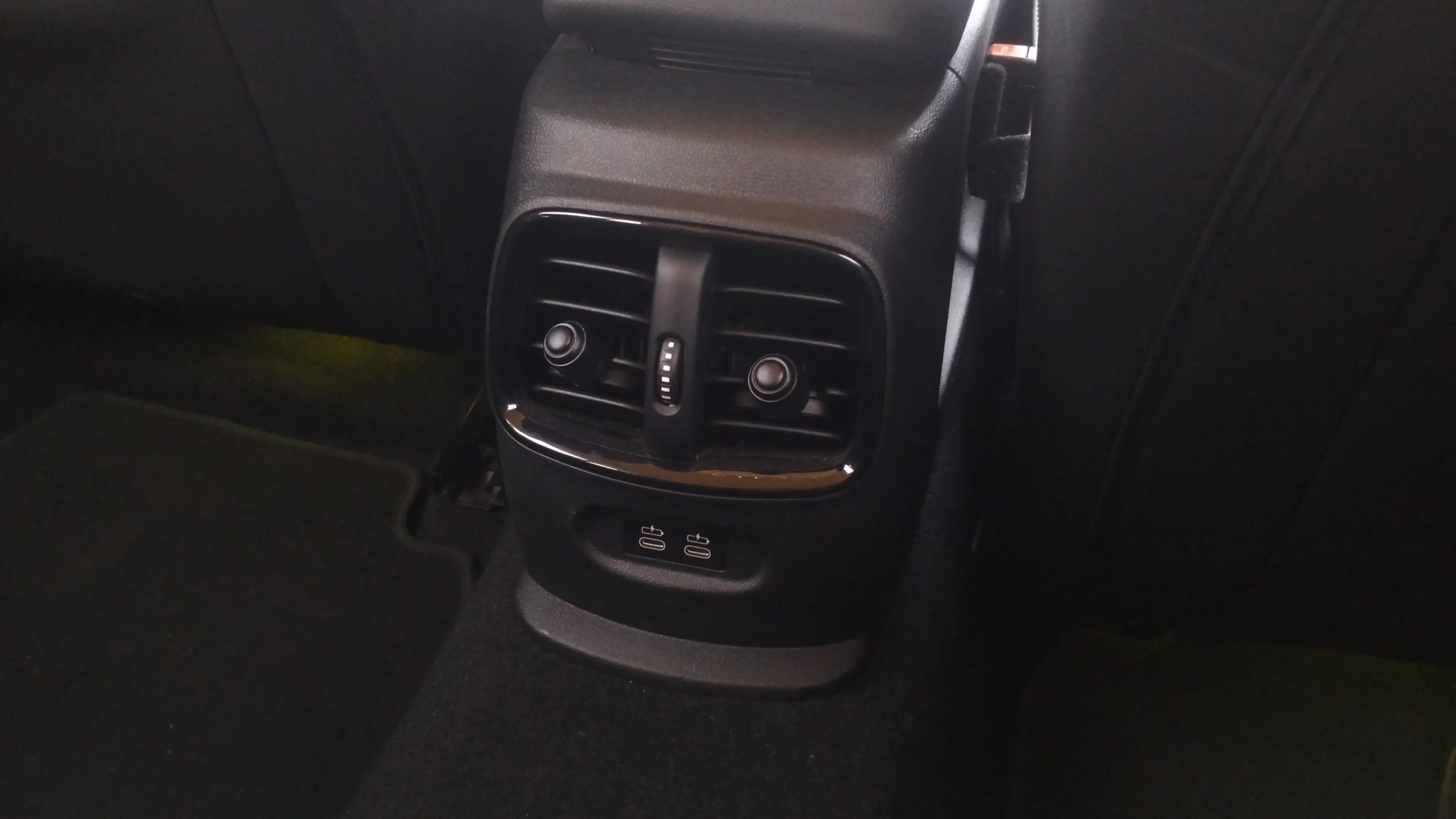 MINI Clubman Cooper - foto 17