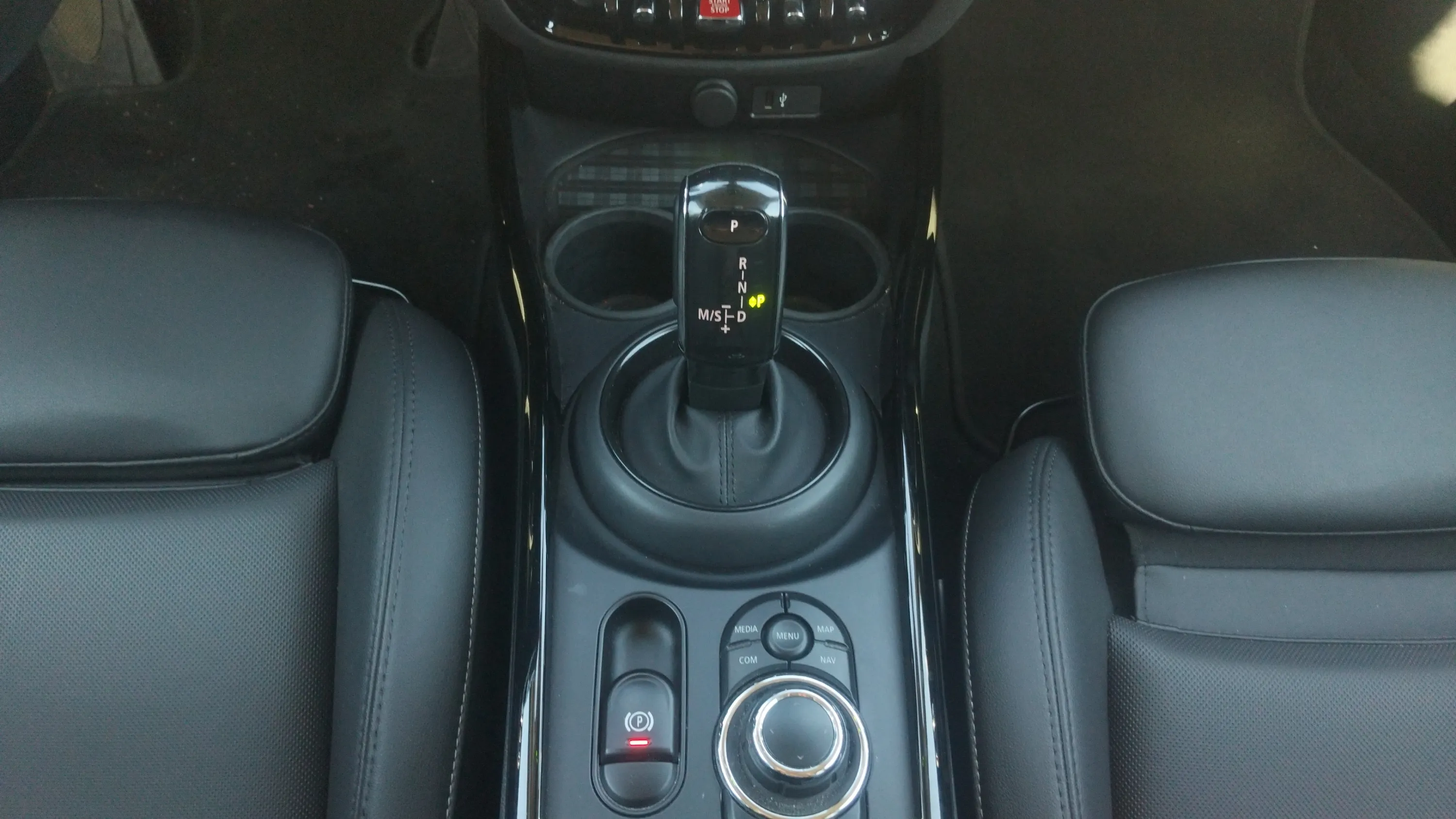 MINI Clubman Cooper - foto 16