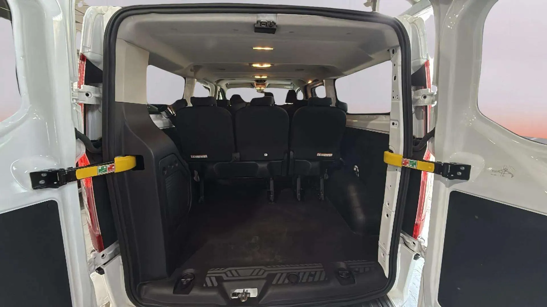 Ford Transit Custom L2 2.0 - foto 6