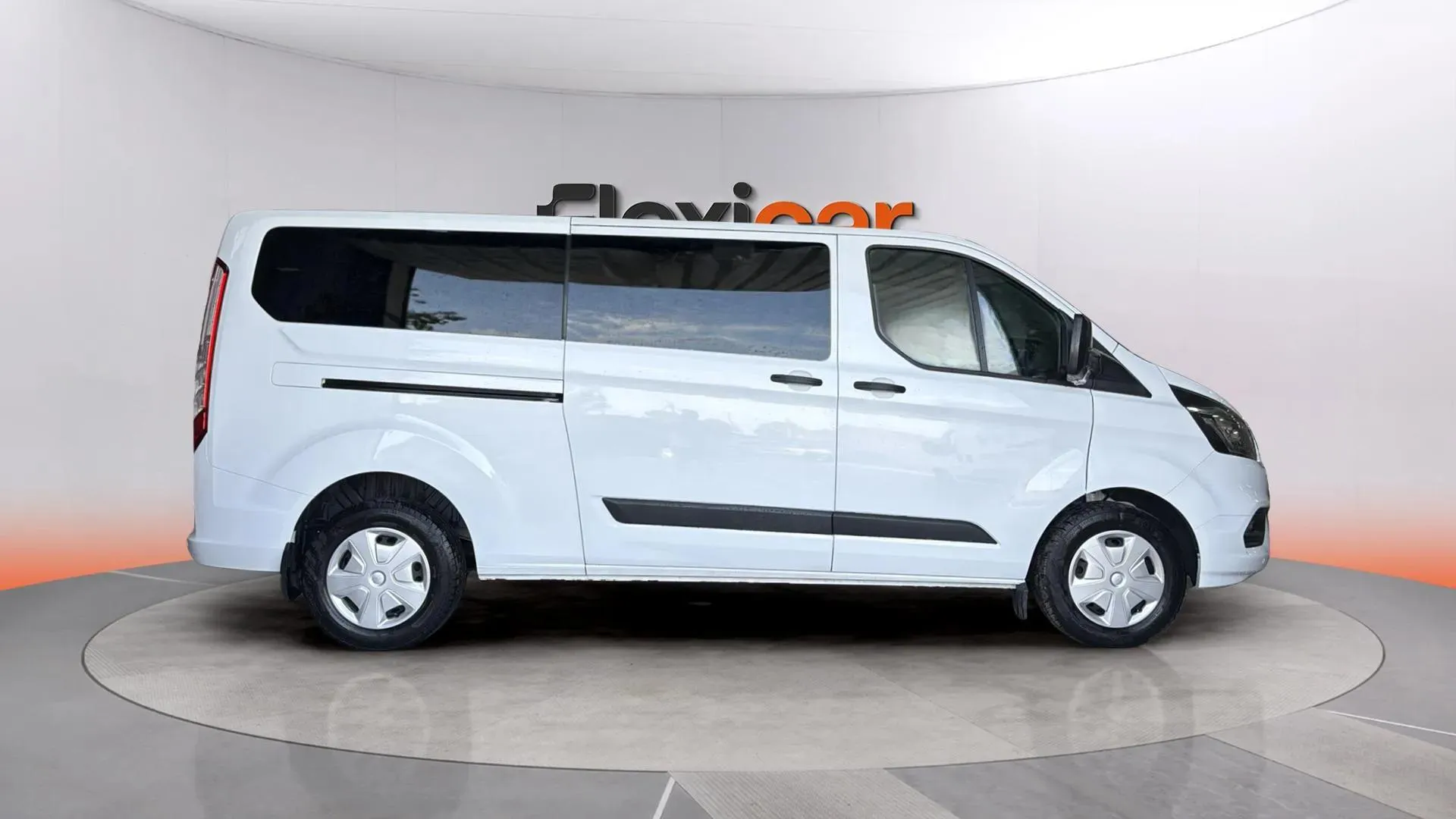 Ford Transit Custom L2 2.0 - foto 3