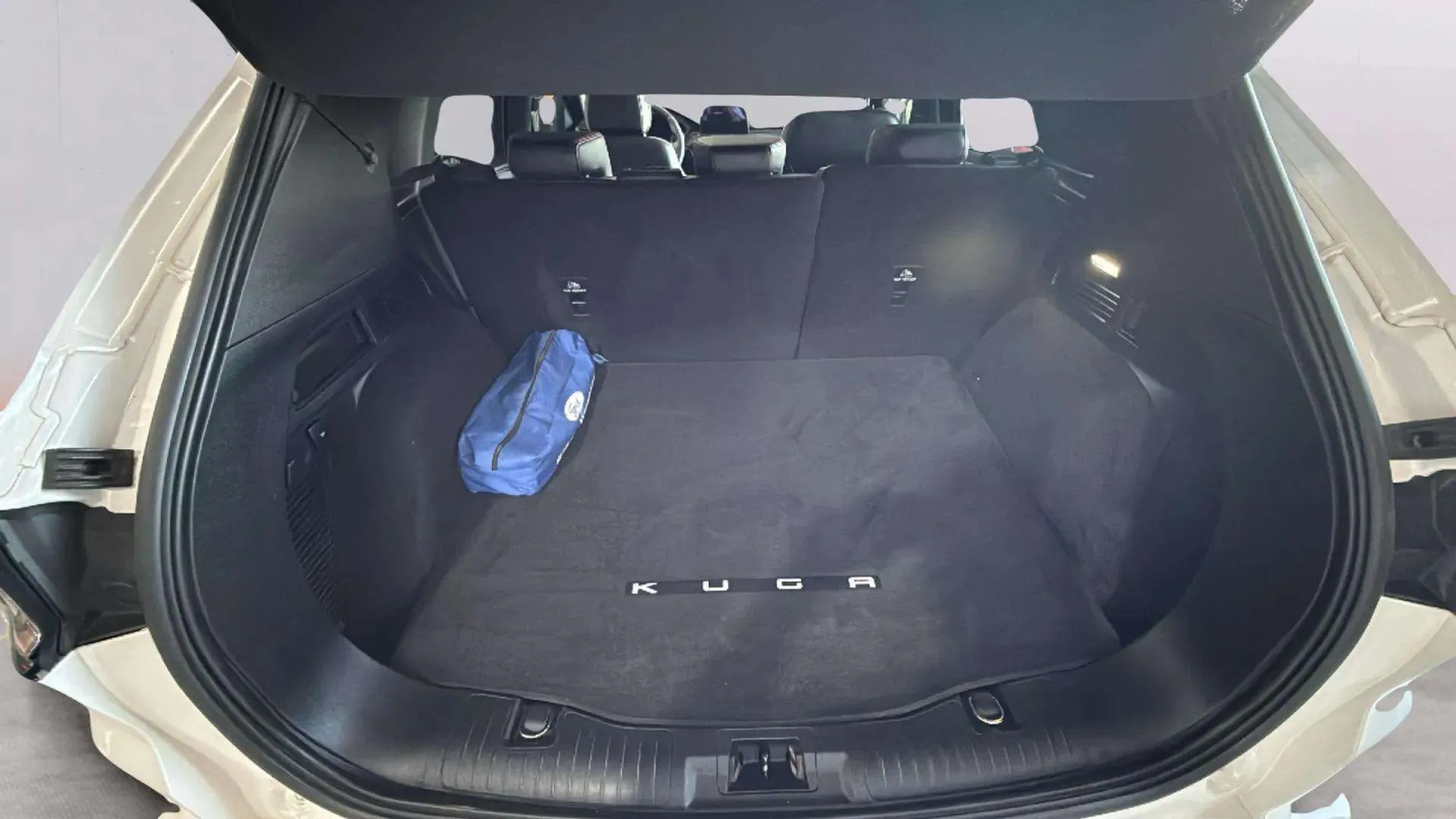 Ford Kuga ST-Line 2.0 EcoBlue 4x4 - foto 6