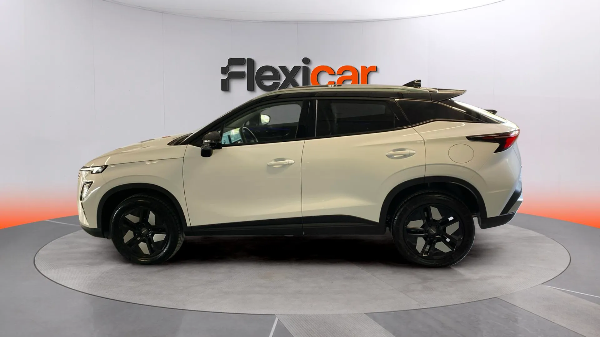 Omoda 5 HEV Premium 1.5 T-GDi - foto 5