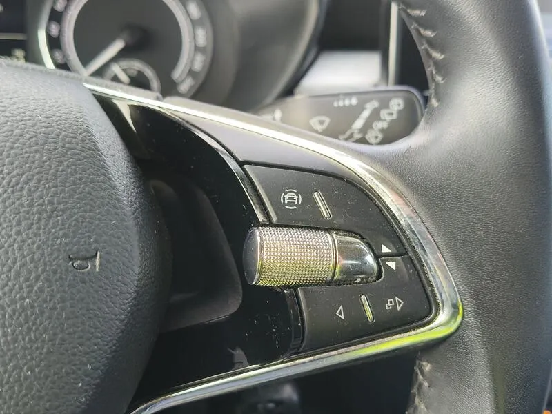 Škoda Fabia 2021 berlina con porton 1.0 MPI Ambition - foto 24