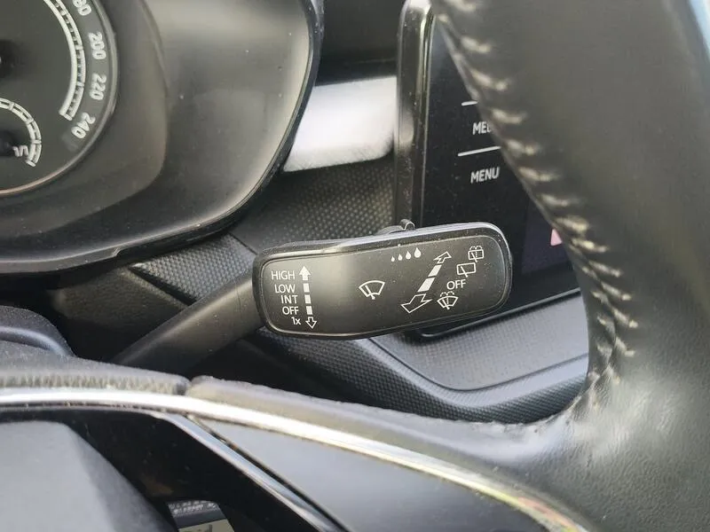 Škoda Fabia 2021 berlina con porton 1.0 MPI Ambition - foto 25