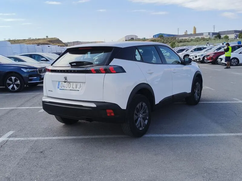 Peugeot 2008 Active Pack PureTech 100 - foto 6
