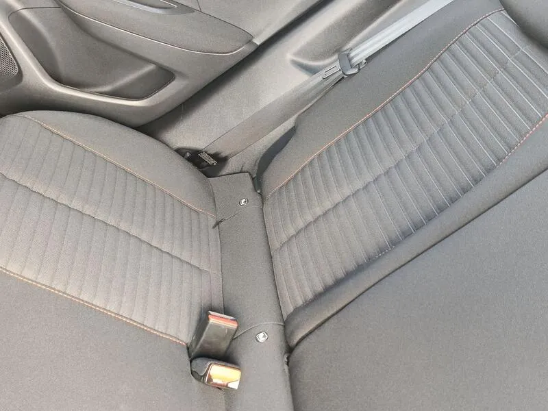 Peugeot 2008 Active Pack PureTech 100 - foto 33