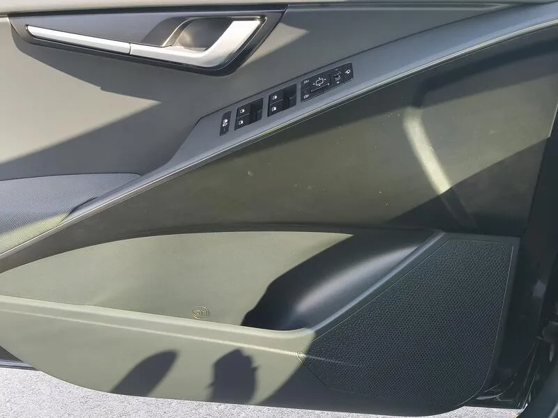 Kia Niro 1.6 GDi HEV Drive - foto 28