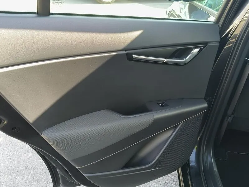 Kia Niro 1.6 GDi HEV Drive - foto 34