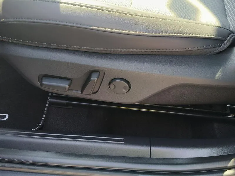 Kia Niro 1.6 GDi HEV Drive - foto 29