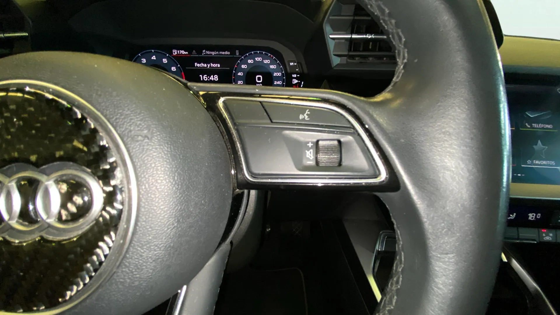 Audi A3 Sportback Advanced 35 TFSI - foto 18
