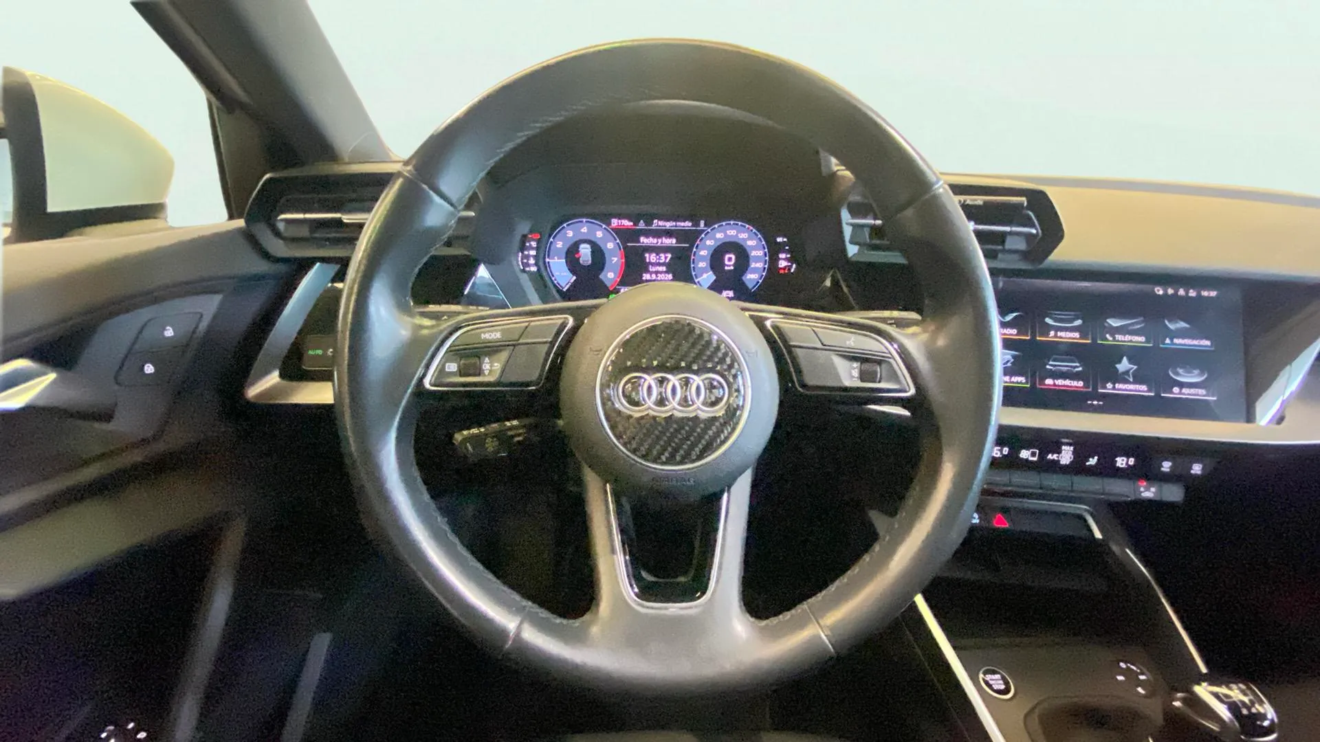 Audi A3 Sportback Advanced 35 TFSI - foto 16
