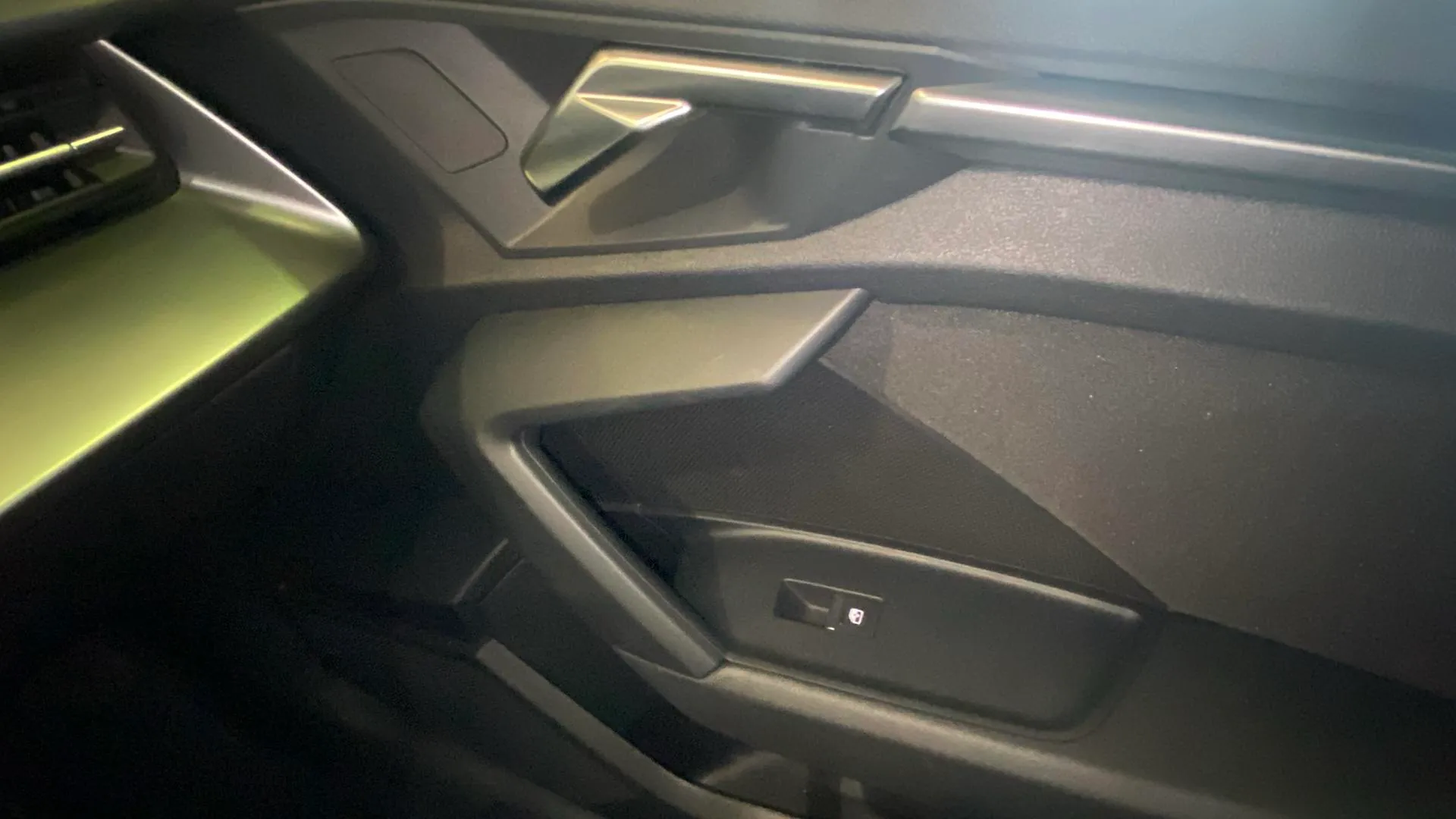 Audi A3 Sportback Advanced 35 TFSI - foto 32