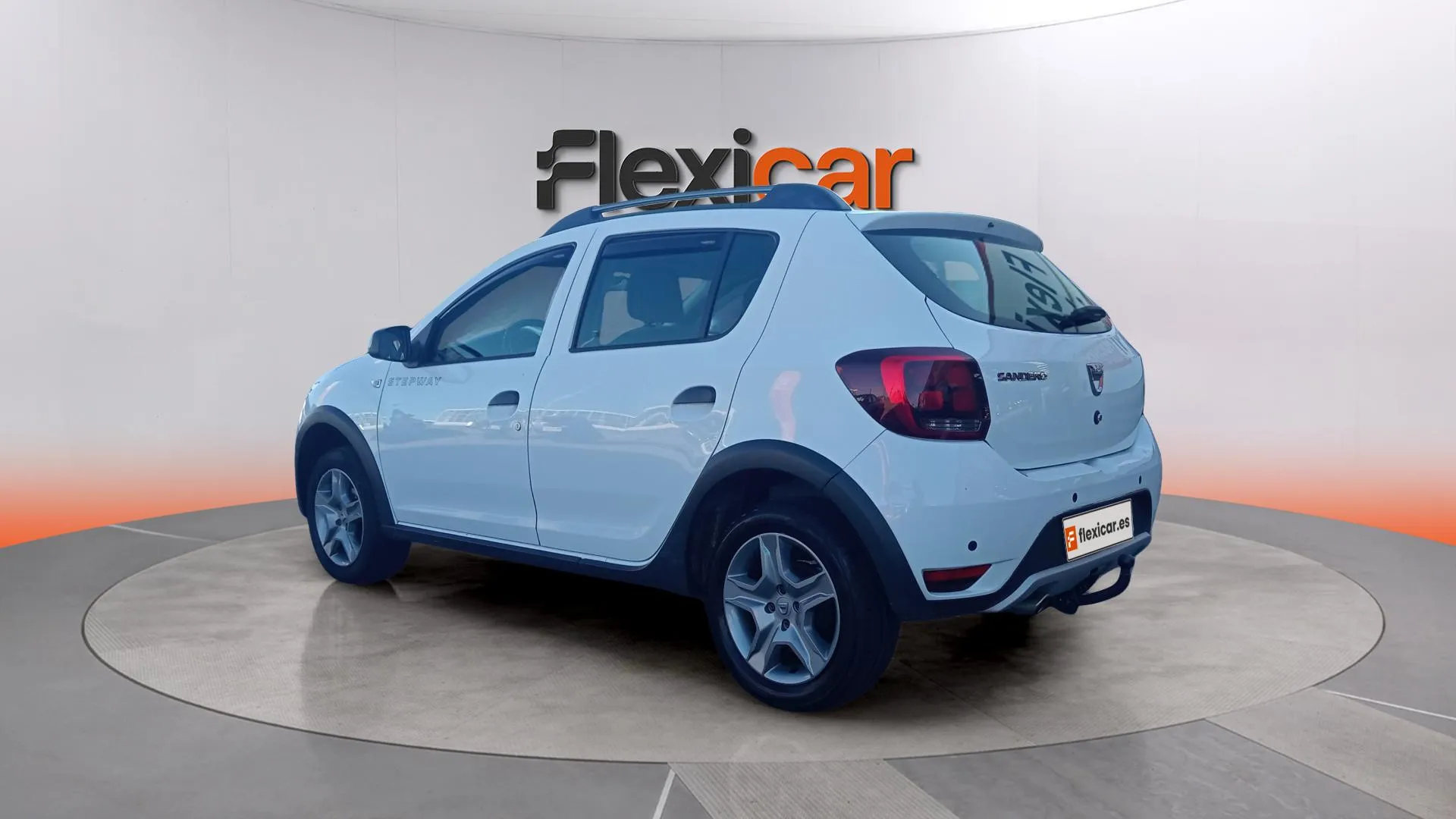 Dacia Sandero Stepway Comfort TCe - foto 5