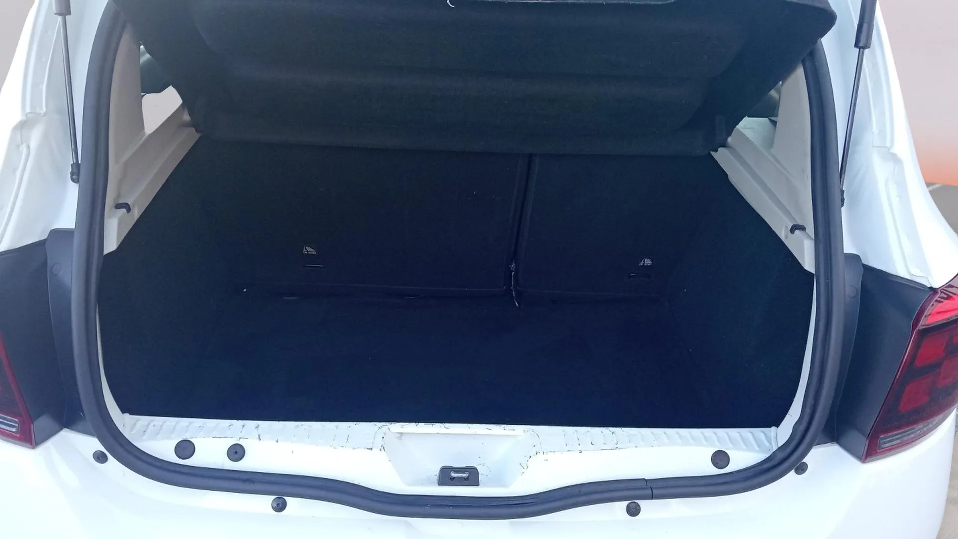 Dacia Sandero Stepway Comfort TCe - foto 15