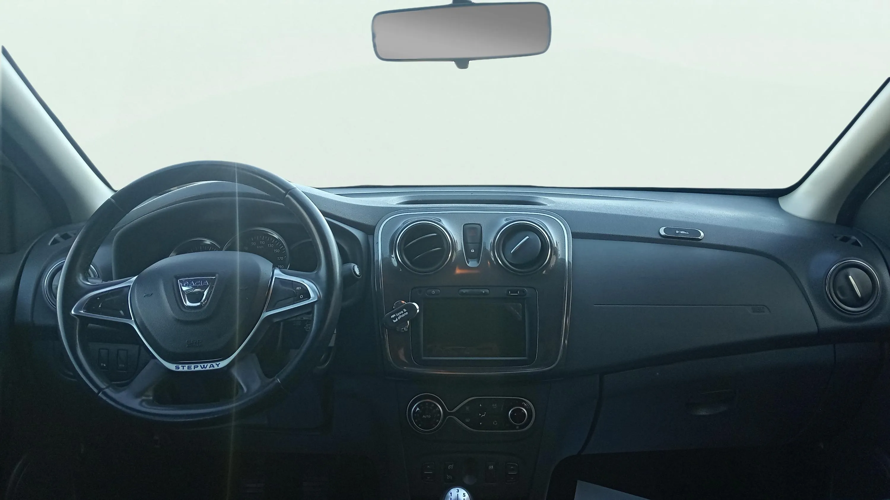 Dacia Sandero Stepway Comfort TCe - foto 9