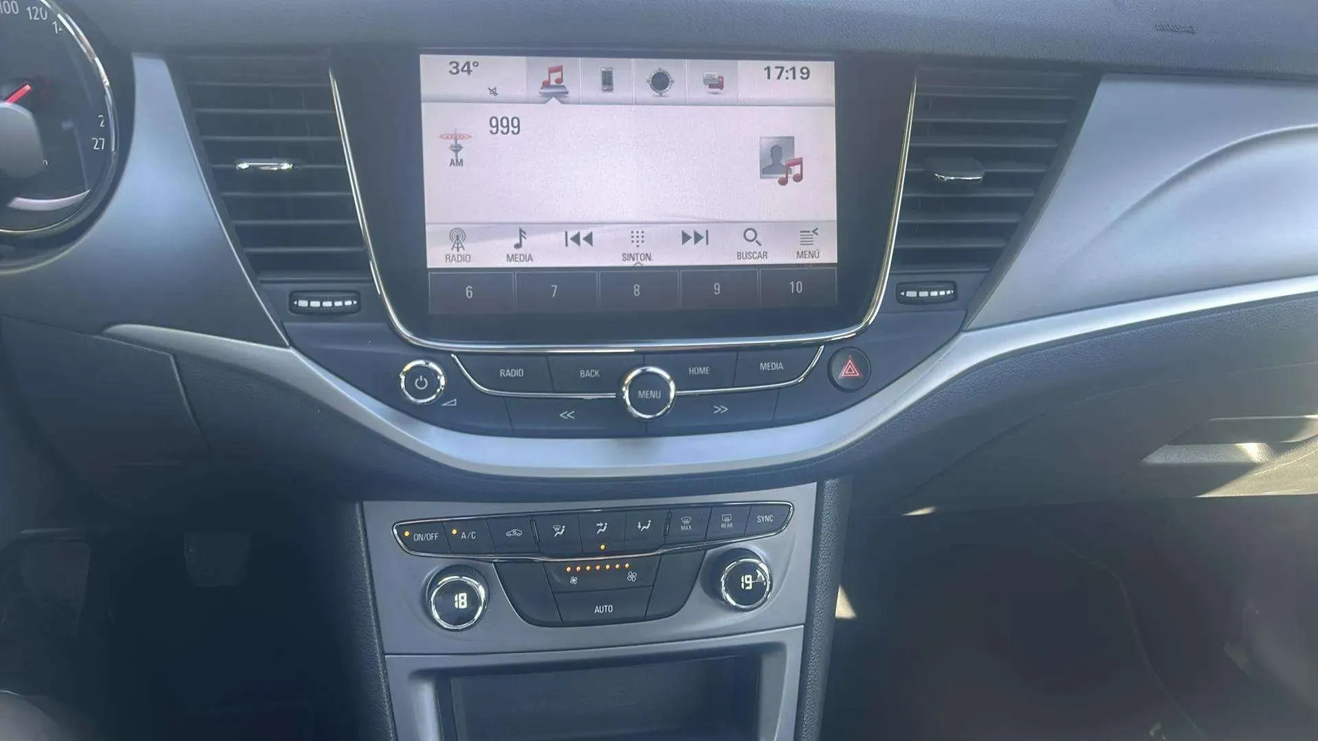 Opel Astra 1.6 CDTi Innovation ST - foto 15
