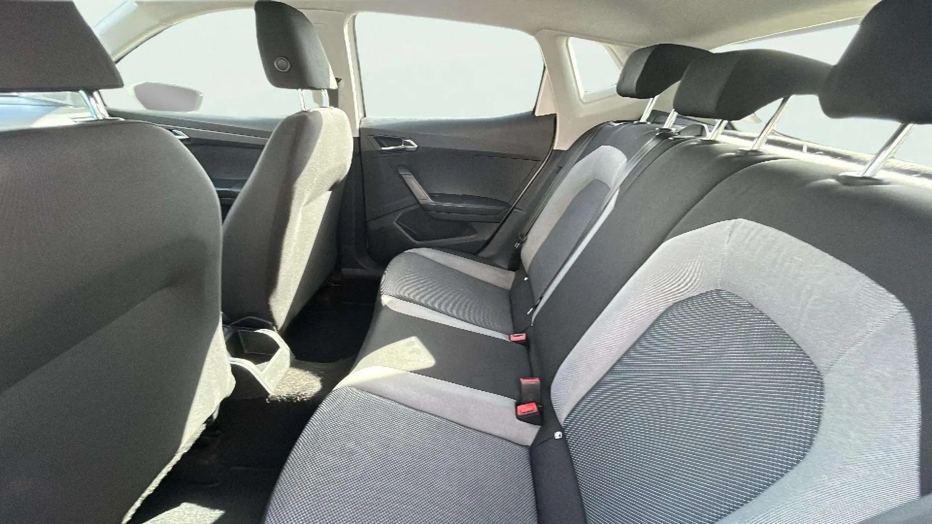 SEAT Ibiza 1.0 EcoTSI Reference Plus - foto 10