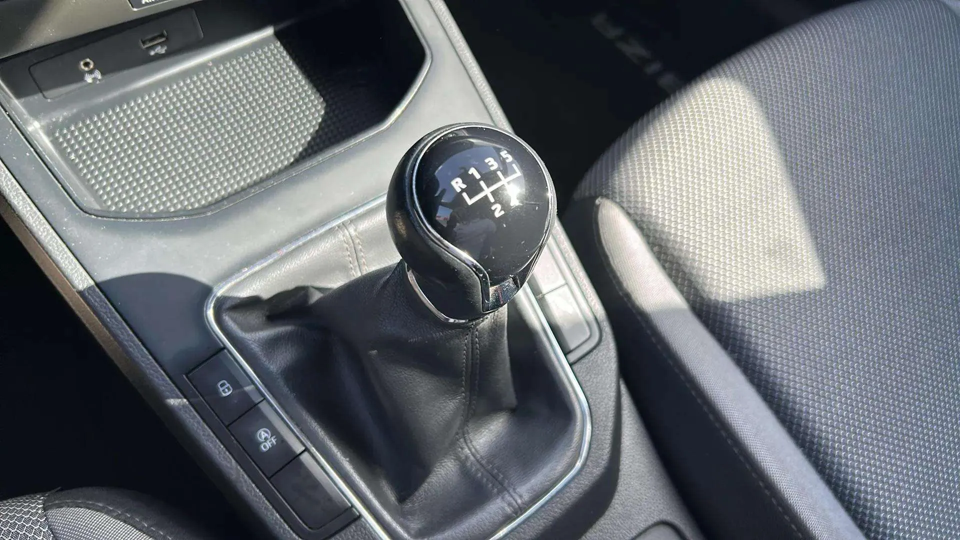 SEAT Ibiza 1.0 EcoTSI Reference Plus - foto 28