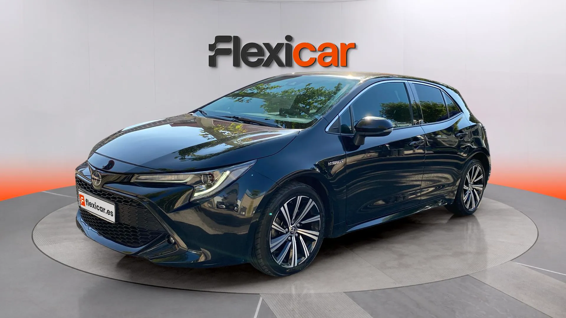 Toyota Corolla 2.0 180H Style E-CVT - foto 2