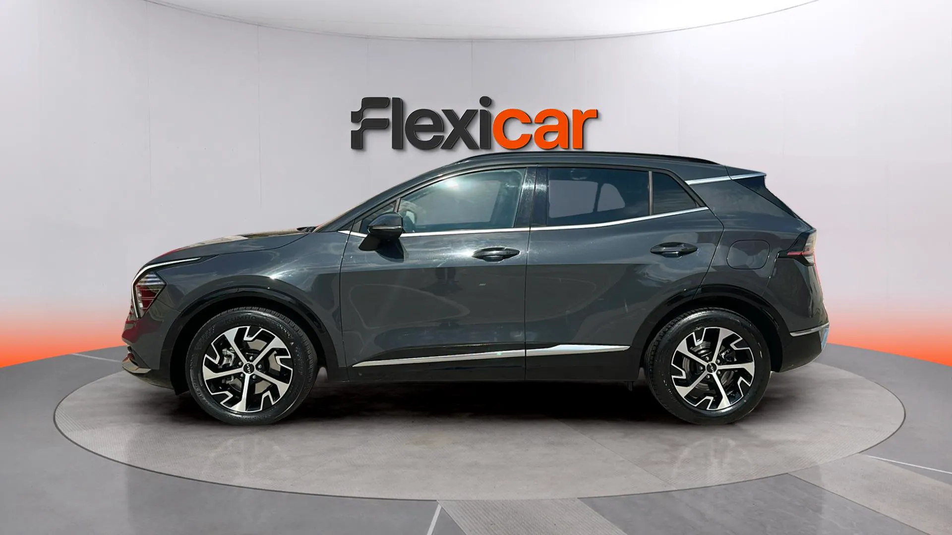 Kia Sportage 1.6 T-GDi HEV Tech 4x4 - foto 4