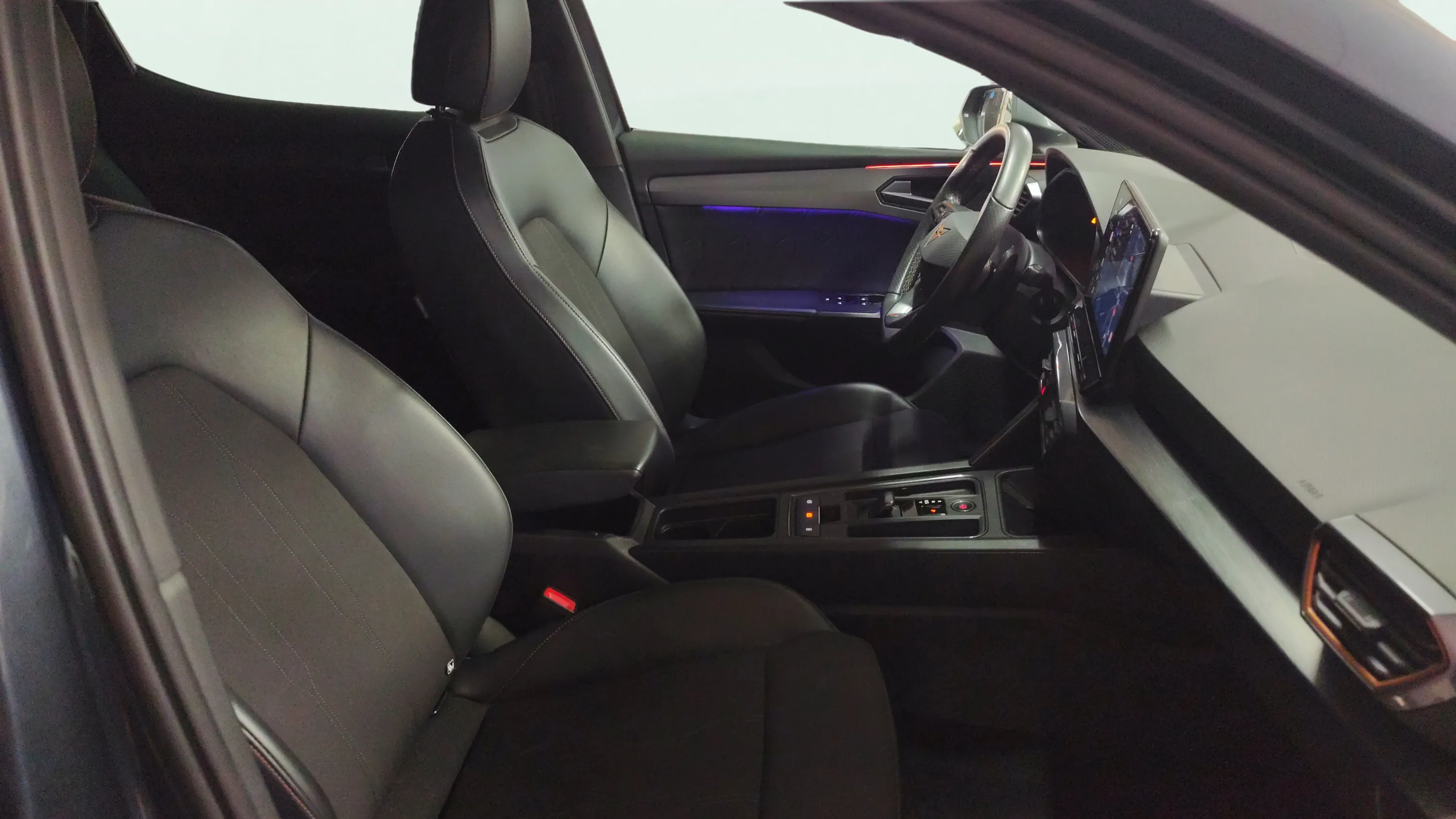 Cupra León 1.5 eTSI DSG - foto 21