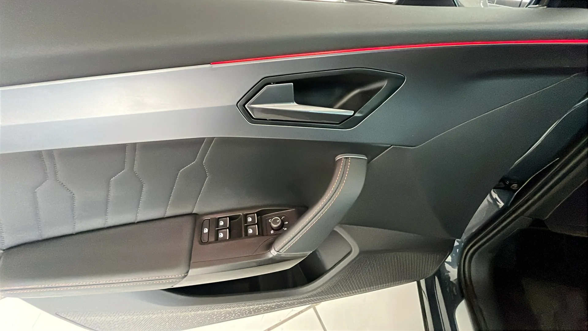 Cupra Formentor 1.5 TSI DSG - foto 21