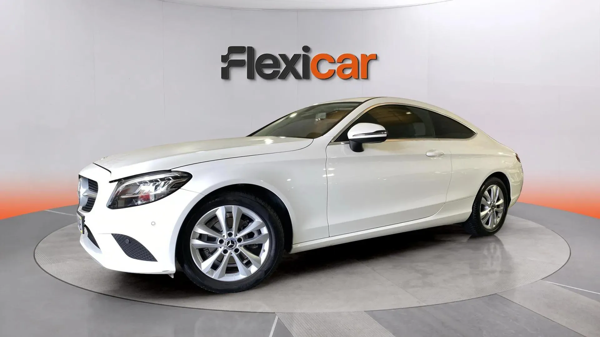 Mercedes-Benz Clase C C Coupé 200 - foto 4