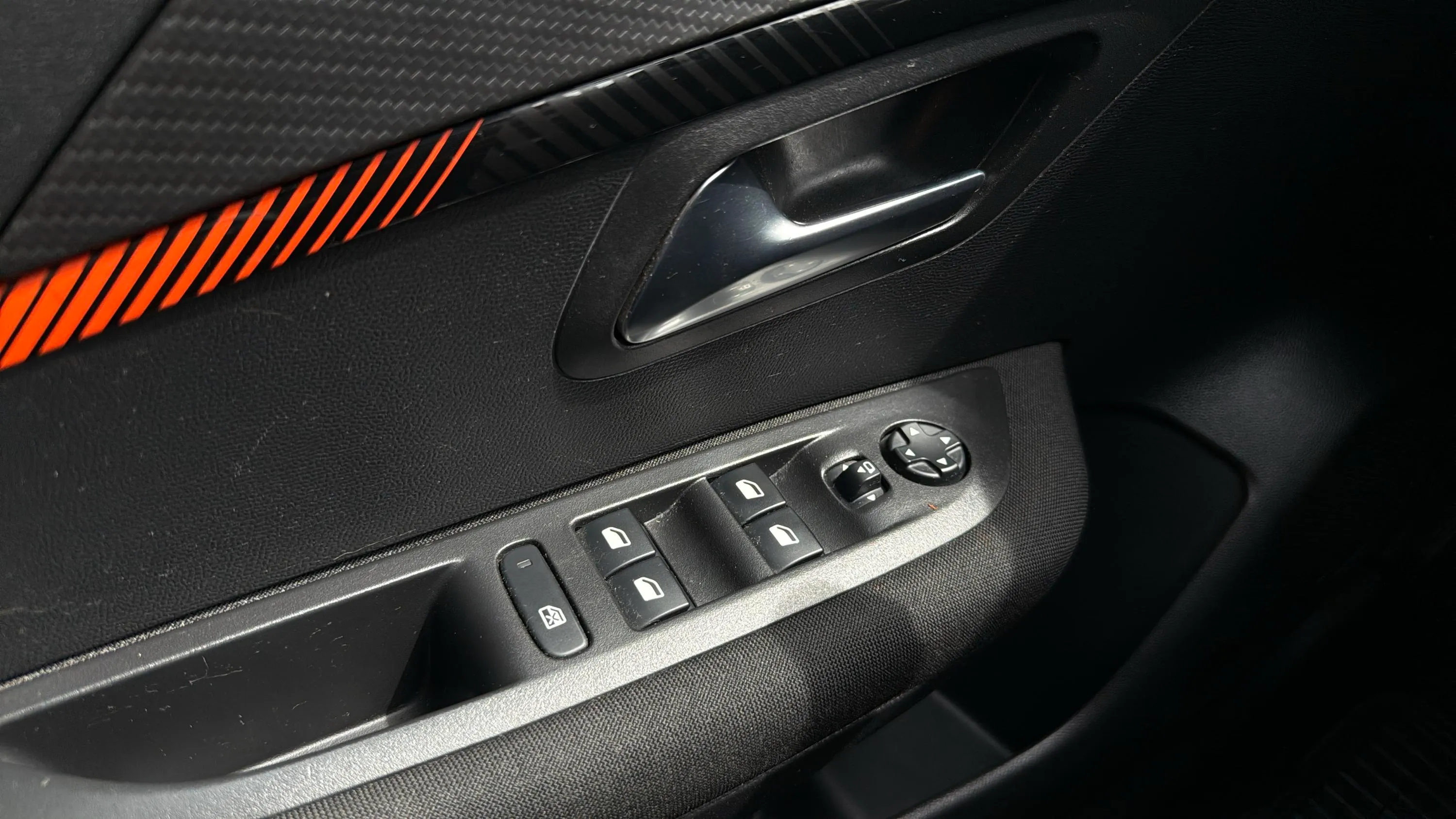 Peugeot 208 PureTech Active Pack - foto 19