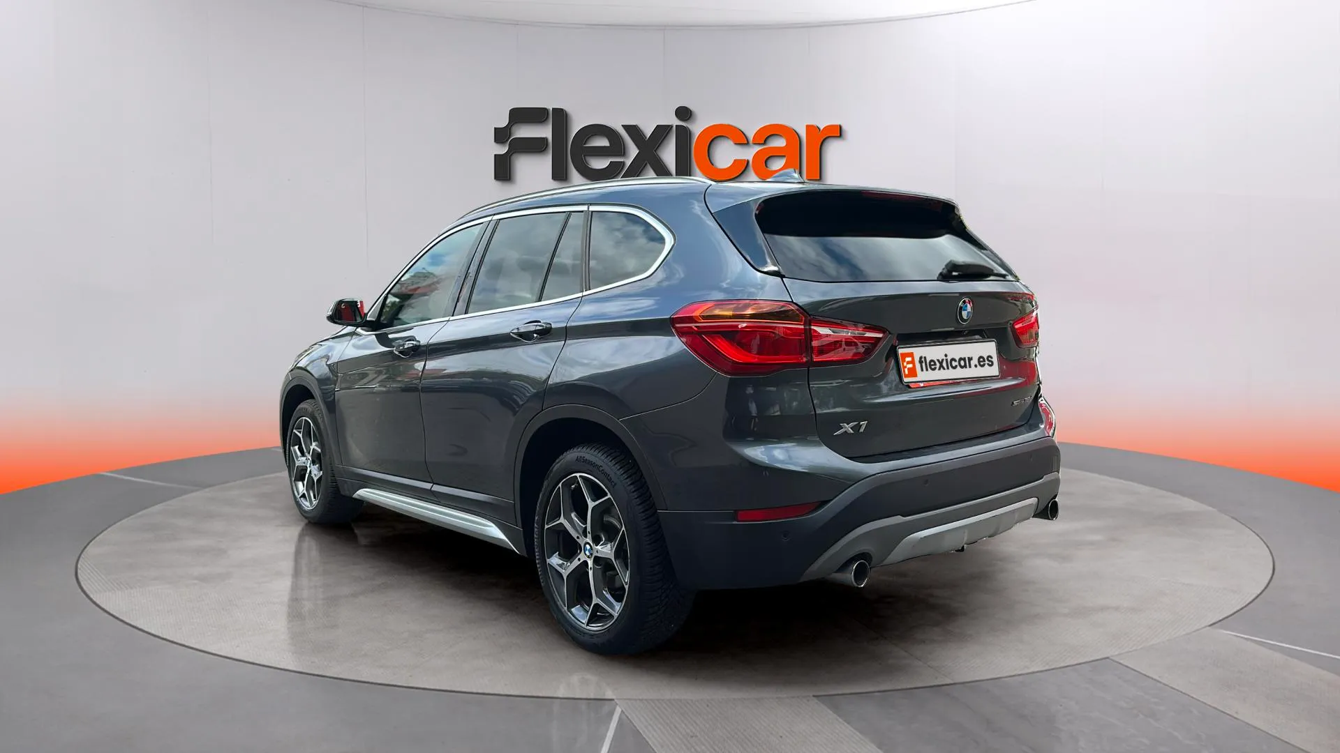 BMW X1 sDrive18dA Business - foto 6