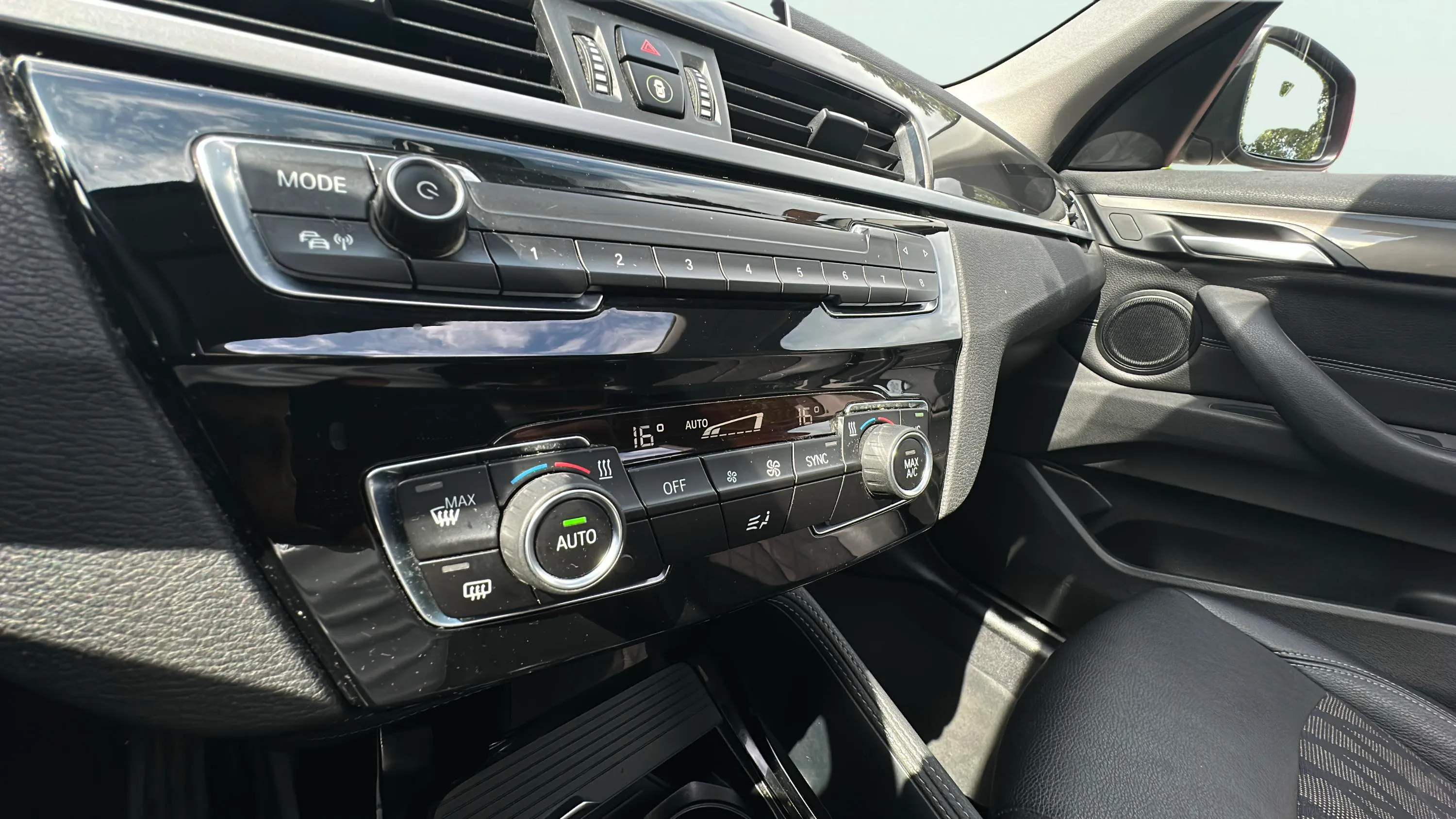 BMW X1 sDrive18dA Business - foto 16