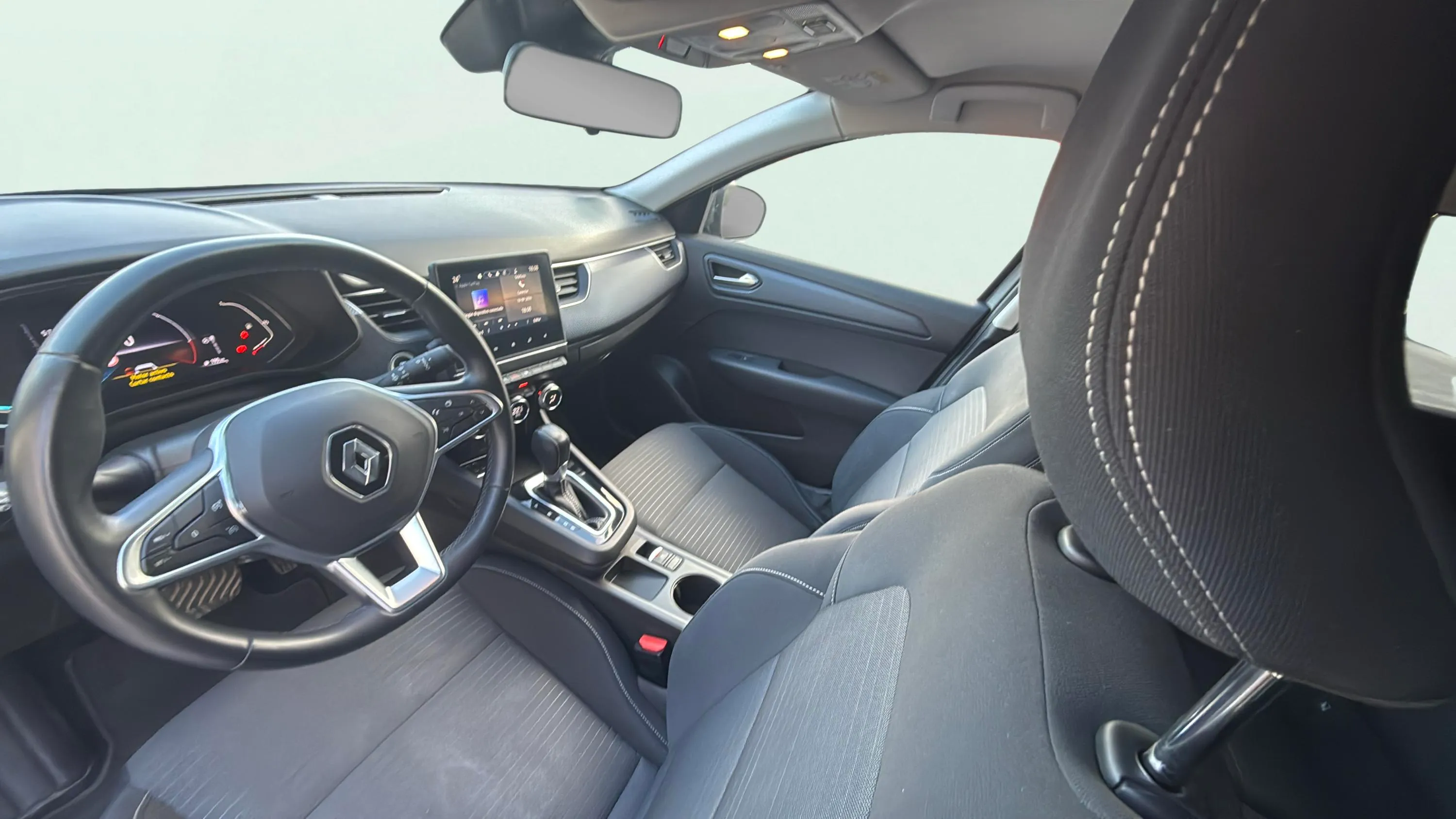 Renault Arkana E-Tech Engin. Fast Track Híb - foto 9