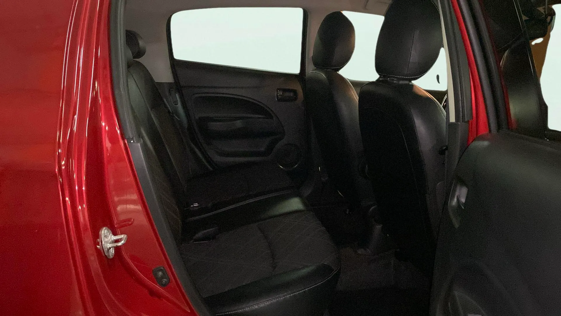 Mitsubishi Space Star 120 MPI Kaiteki CVT - foto 11