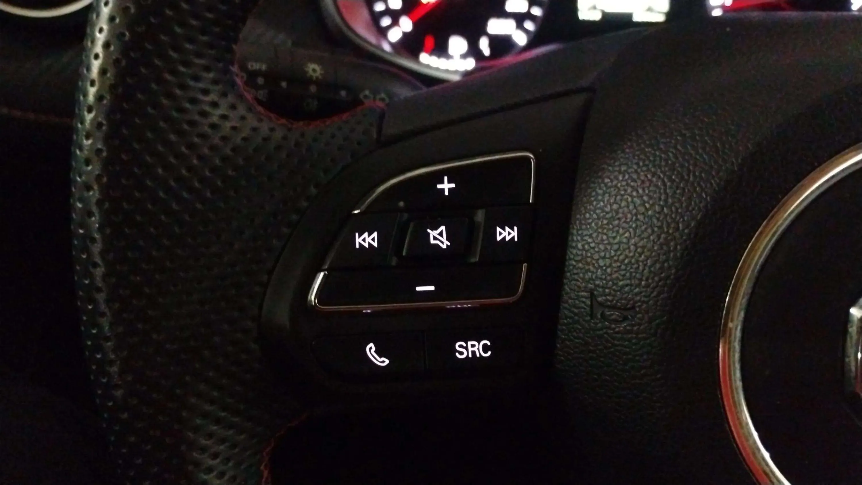 MG ZS 1.5 Comfort - foto 17