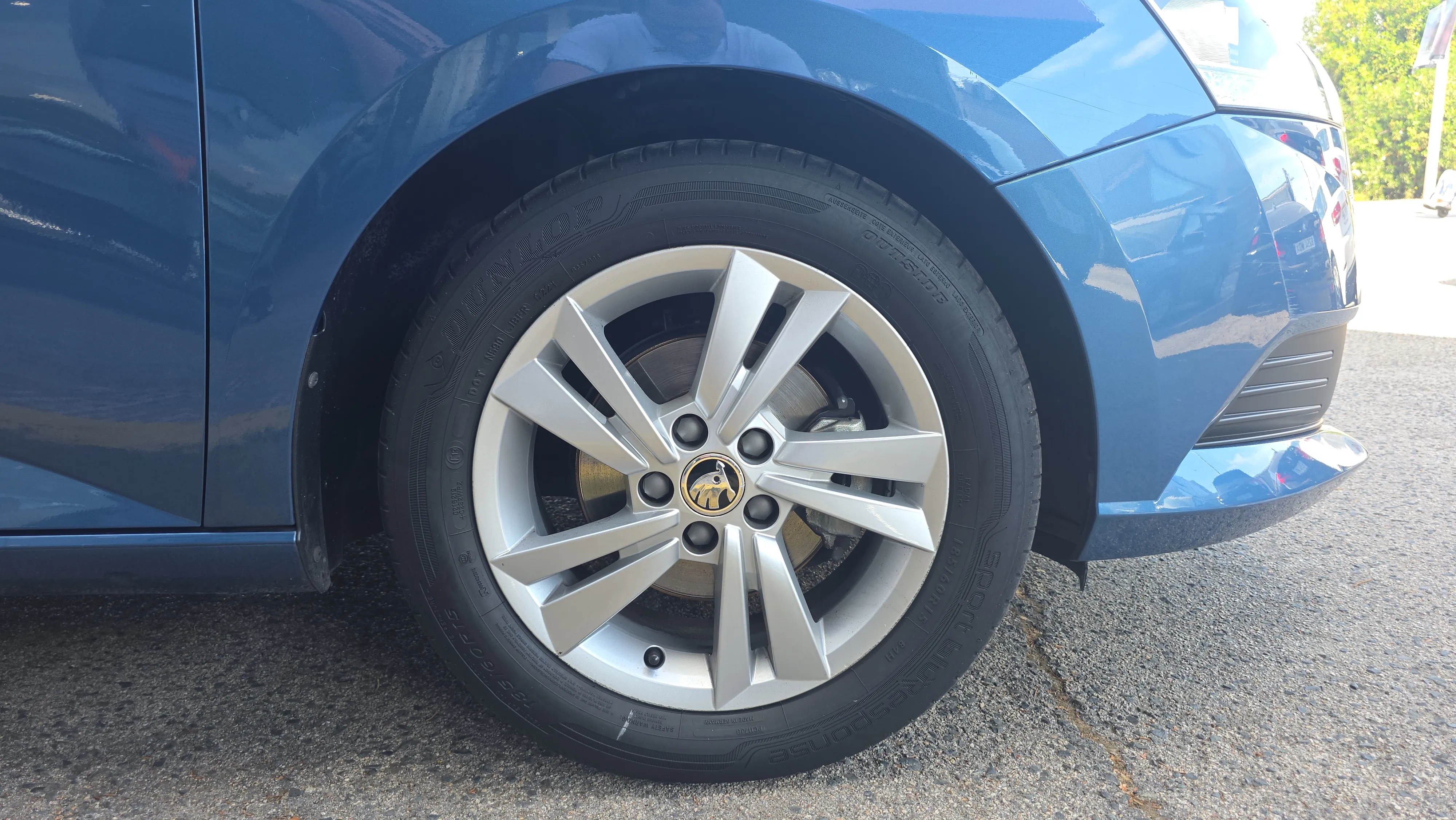 Škoda Fabia 1.0 TSI Ambition - foto 9