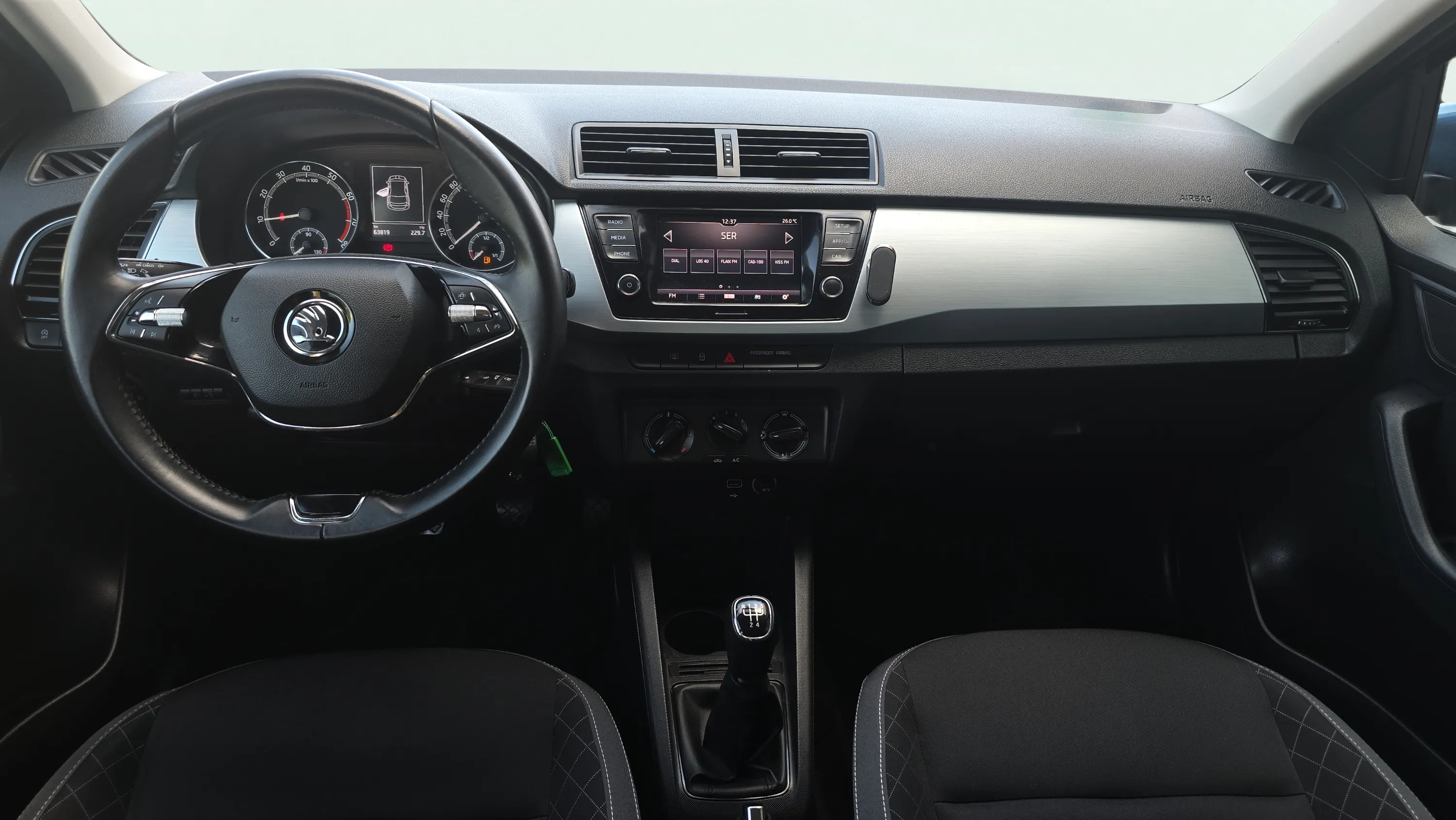 Škoda Fabia 1.0 TSI Ambition - foto 11