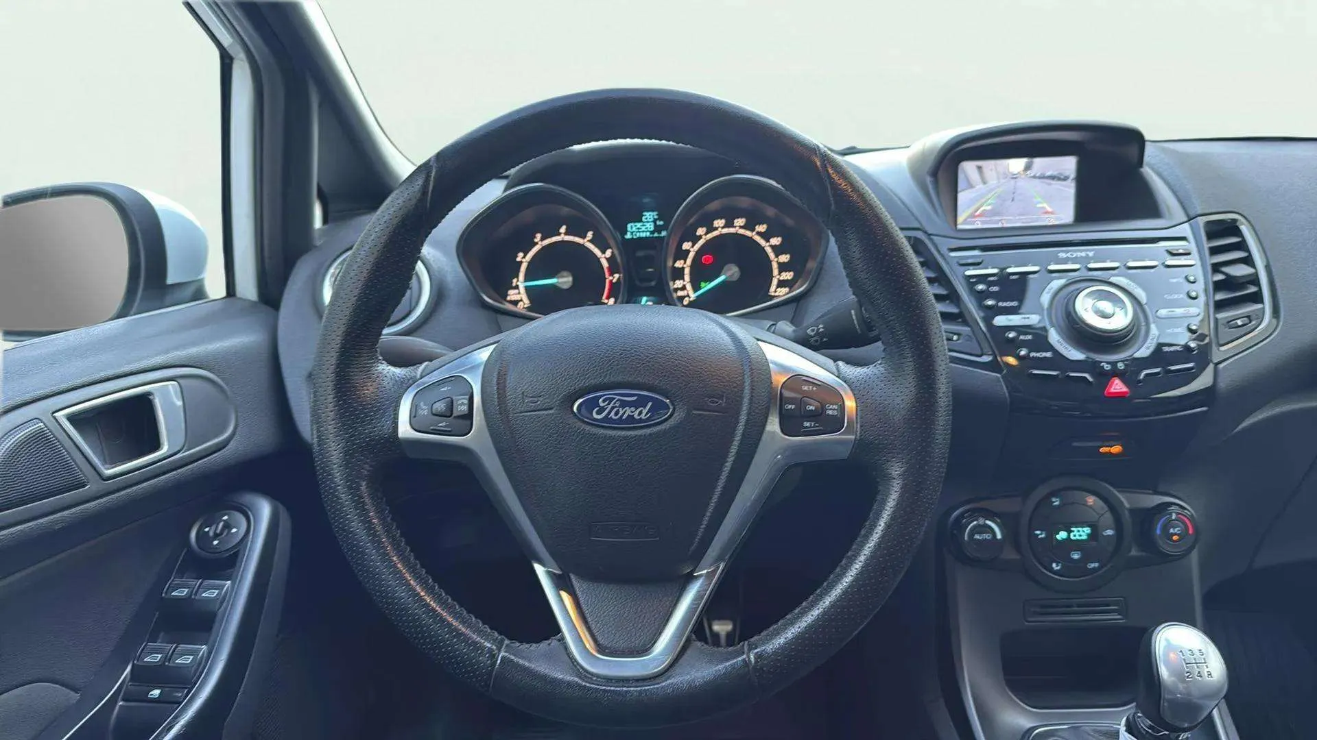 Ford Fiesta 1.0 EcoBoost ST-Line - foto 9