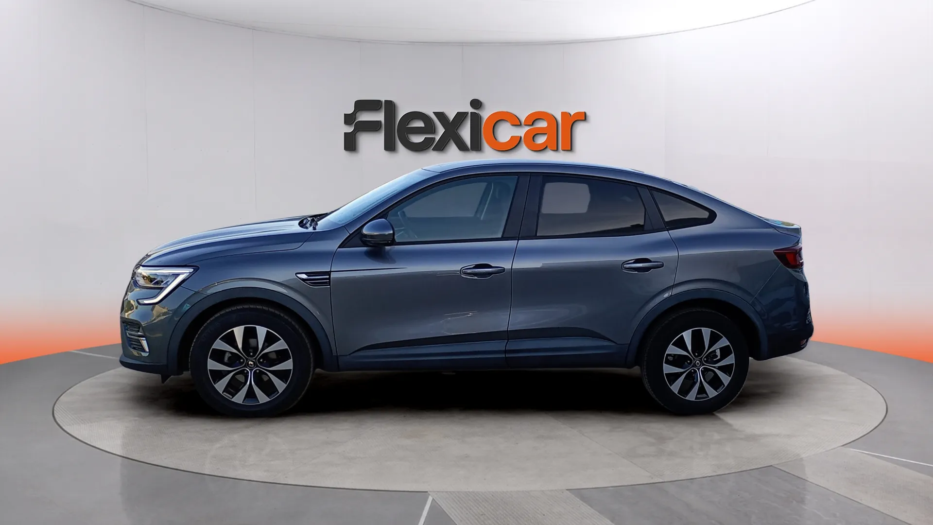 Renault Arkana Evolution E-Tech full hybrid - foto 4