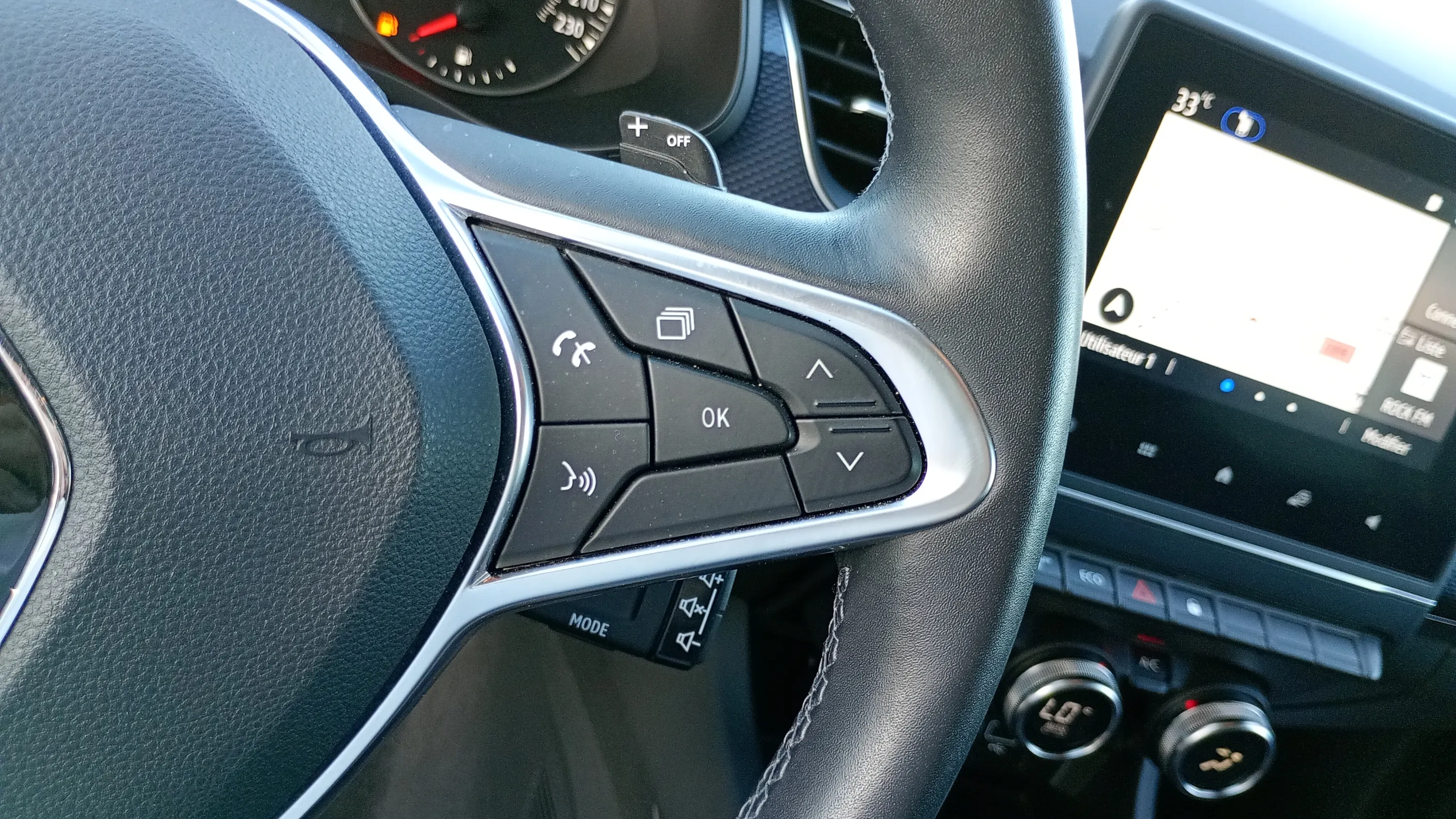 Renault Arkana Evolution E-Tech full hybrid - foto 14