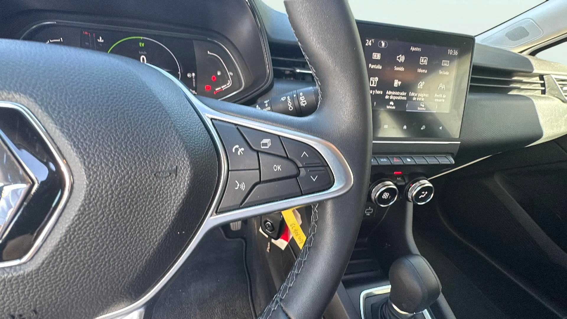 Renault Clio Equilibre E-Tech Híbrido - foto 13