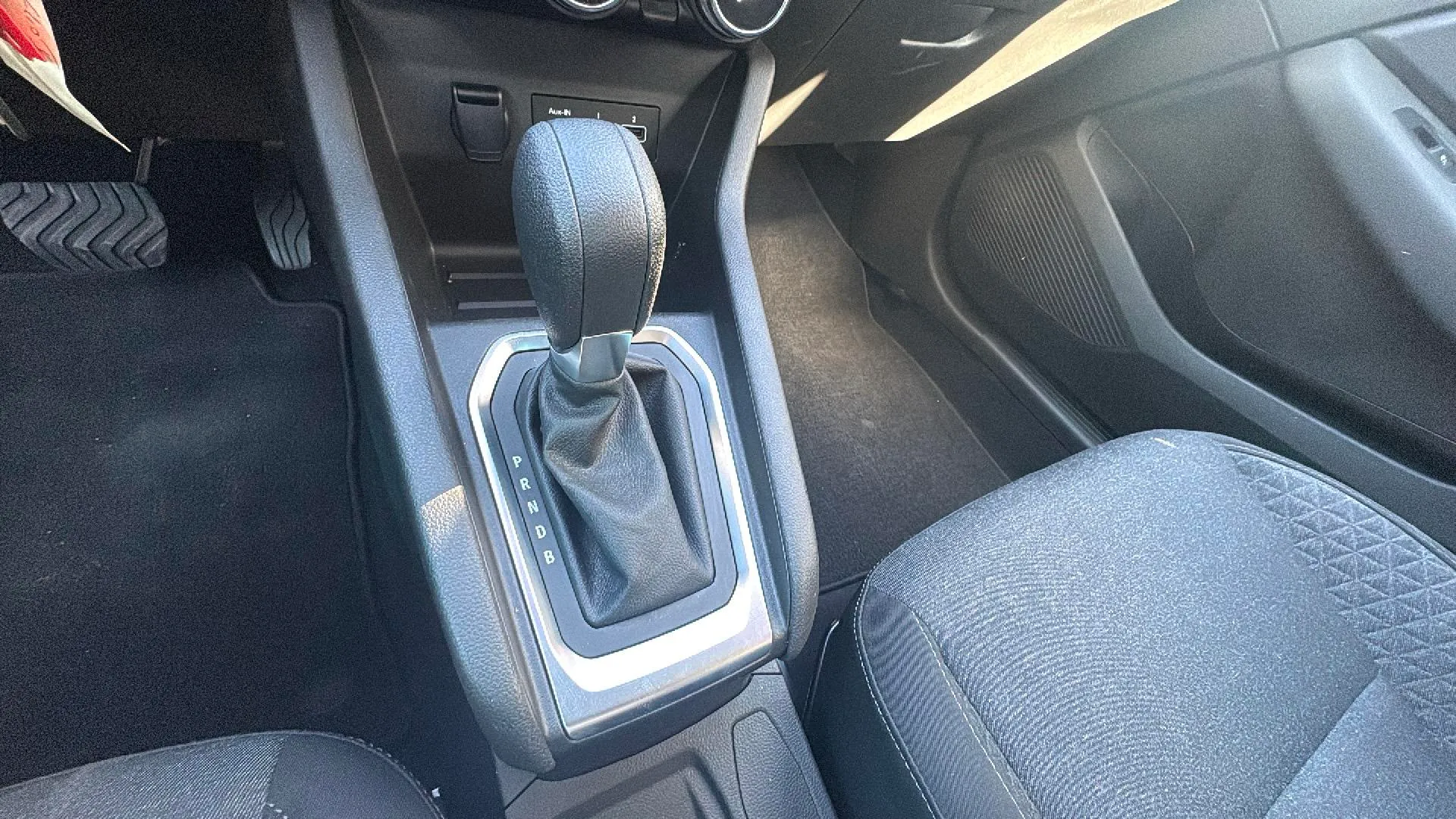 Renault Clio Equilibre E-Tech Híbrido - foto 24