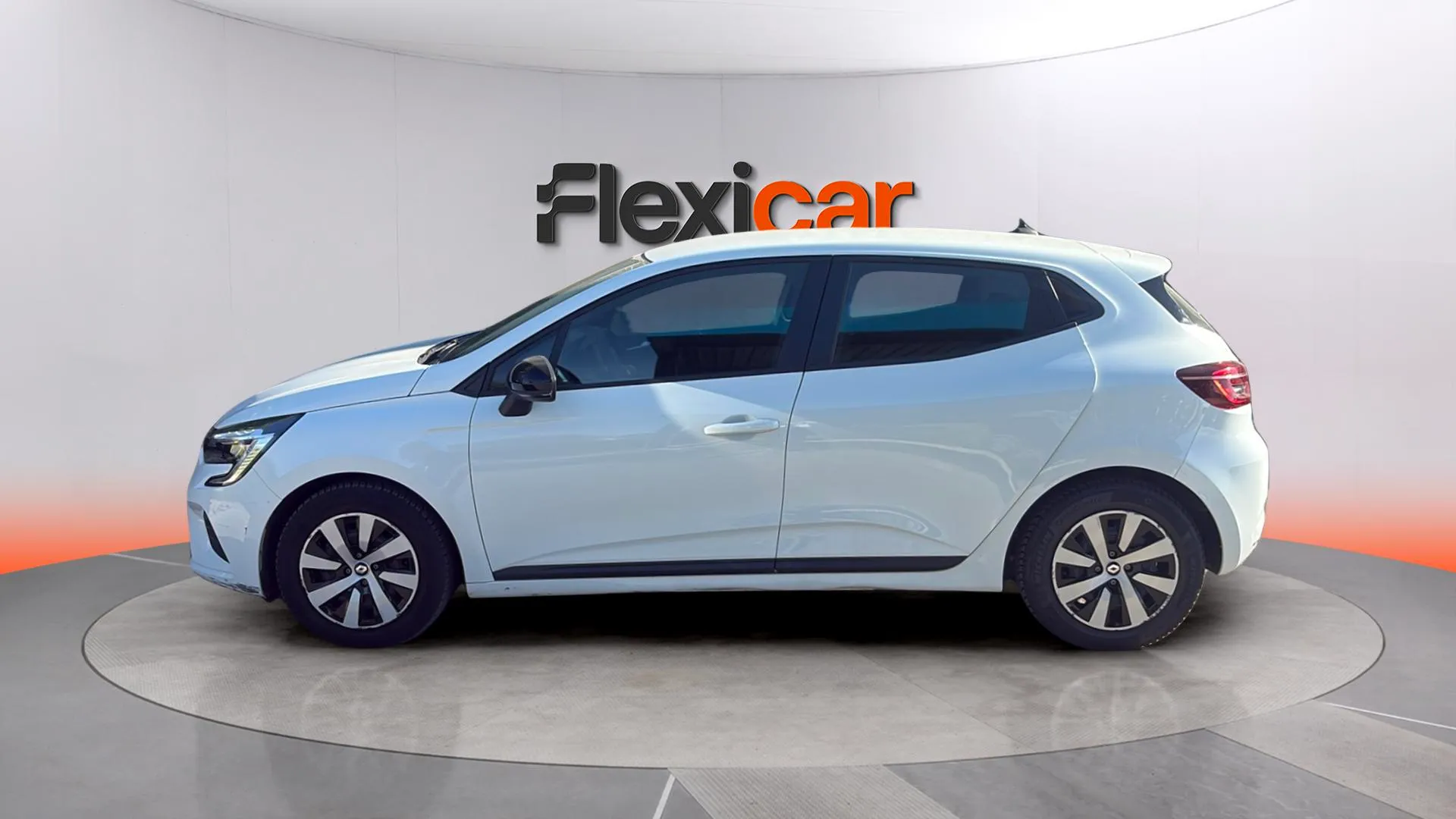 Renault Clio Equilibre E-Tech Híbrido - foto 7