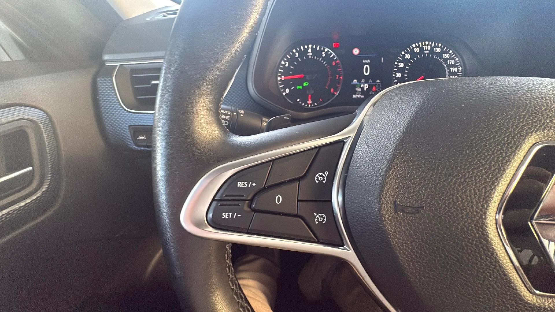 Renault Arkana Evolution TCe EDC mild hybr - foto 12