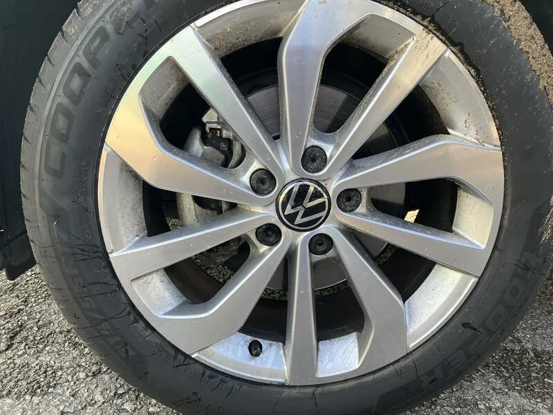 Volkswagen T-Roc Life 1.0 TSI MT6 - foto 24