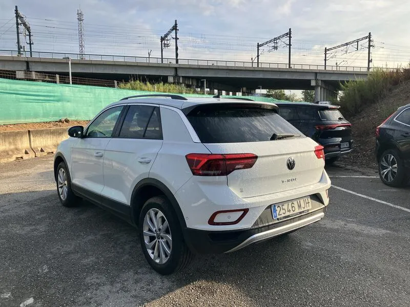 Volkswagen T-Roc Life 1.0 TSI MT6 - foto 4
