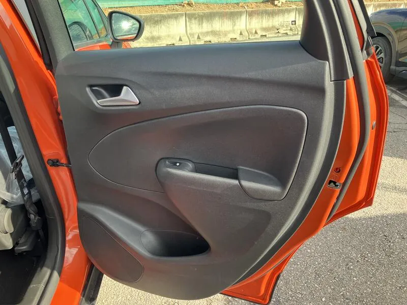 Opel Crossland Crossover 1.2 Edition - foto 37