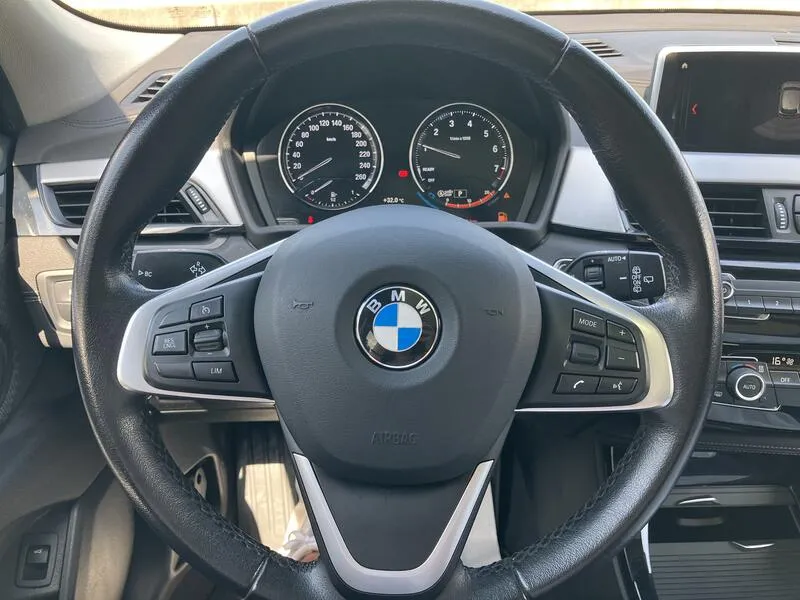 BMW X2 sDrive18i - foto 17