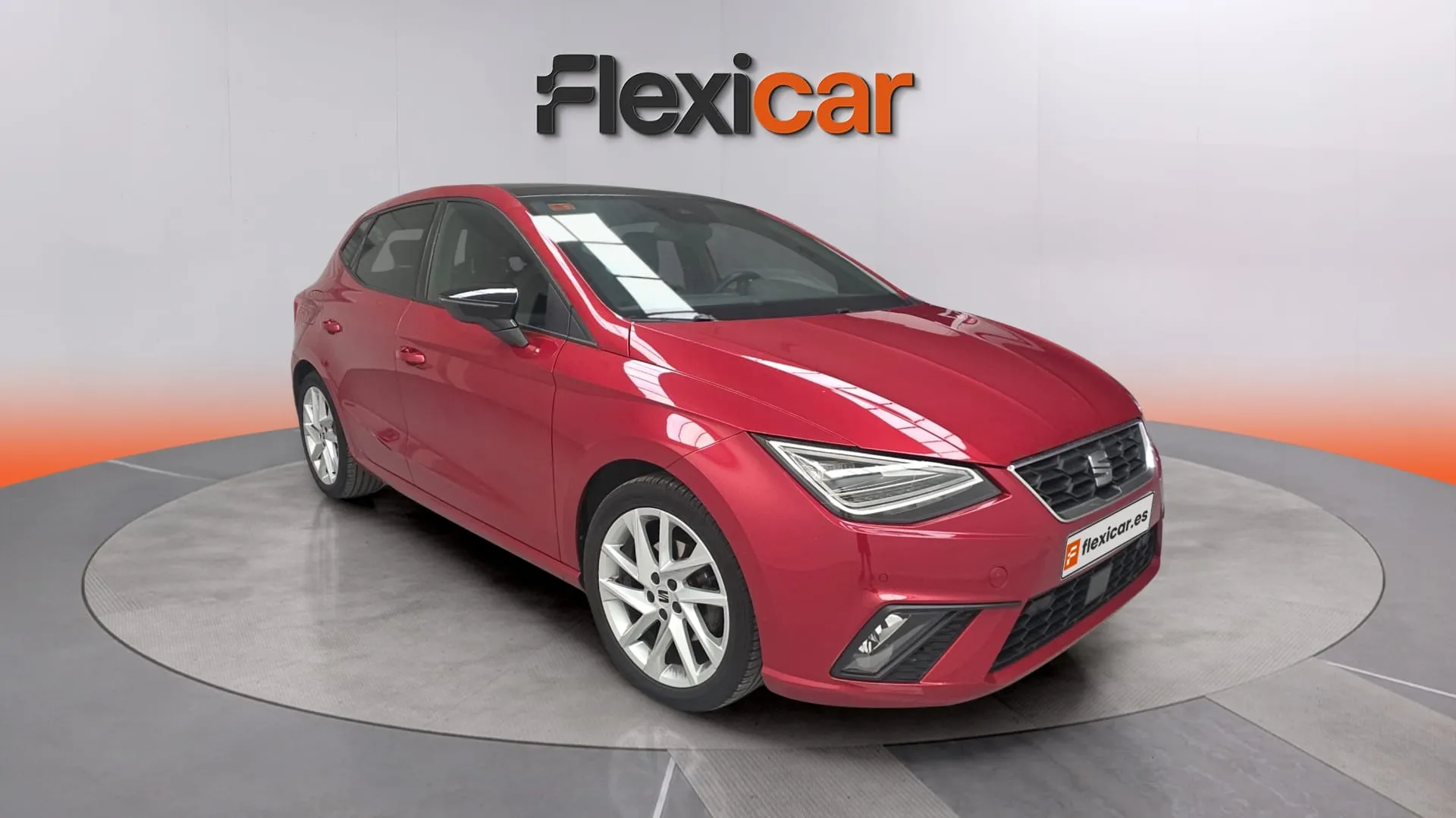 SEAT Ibiza 1.5 TSI DSG FR - foto 1